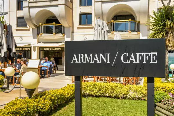 ARMANI CAFE