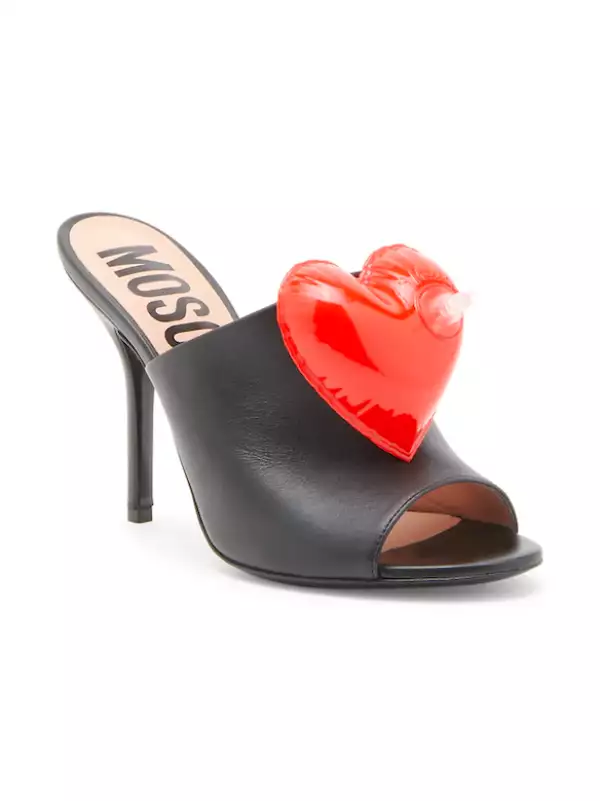 moschino-zapatos-puffy.jpg