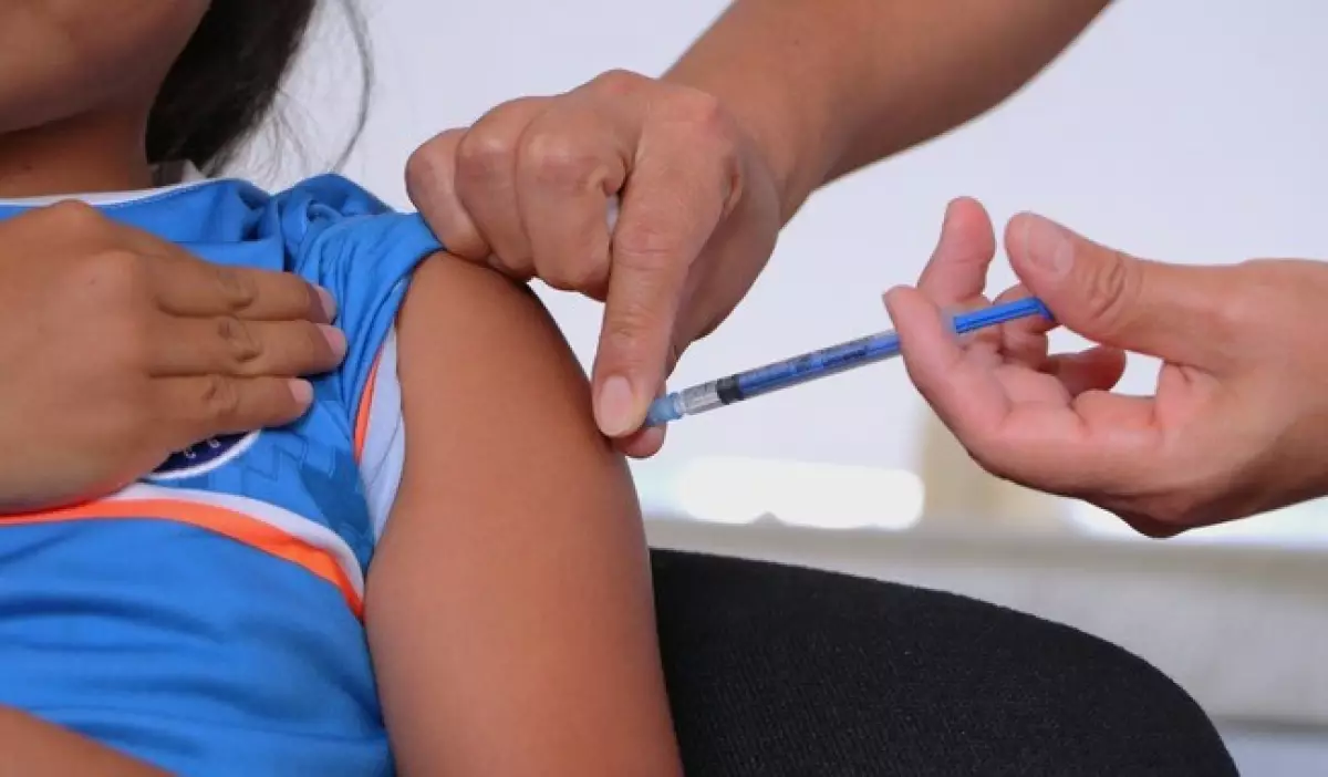 La cobertura de vacunación en México ha disminuido, reporta la OMS