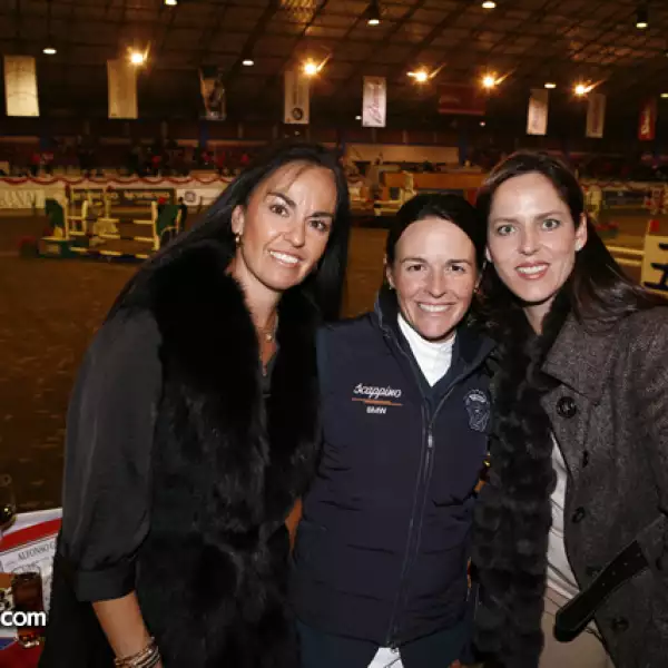 Ana Paula Vega,Andrea Vega,Teresa Ramírez
