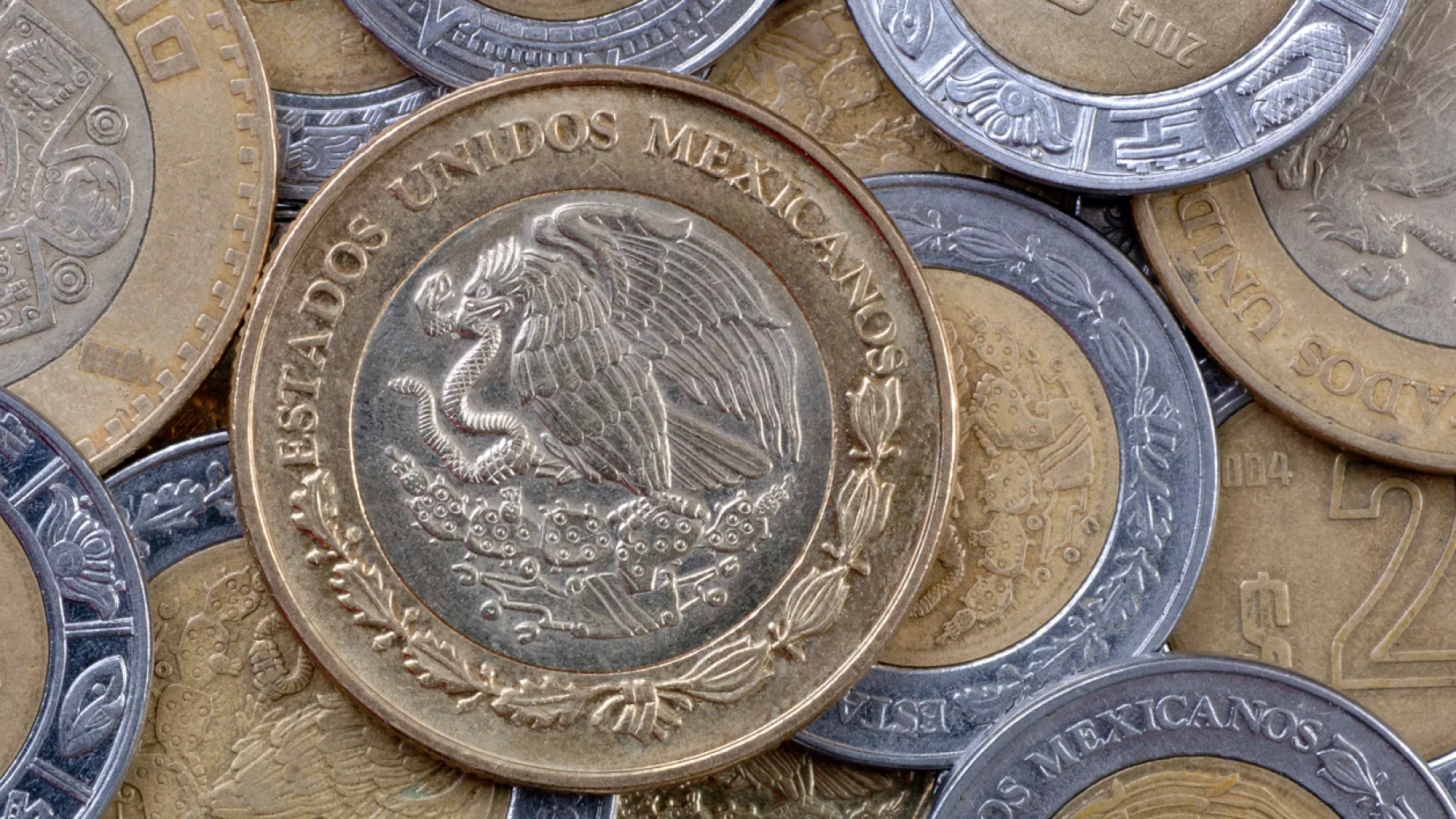 super peso mexicano dolar debajo de los 19