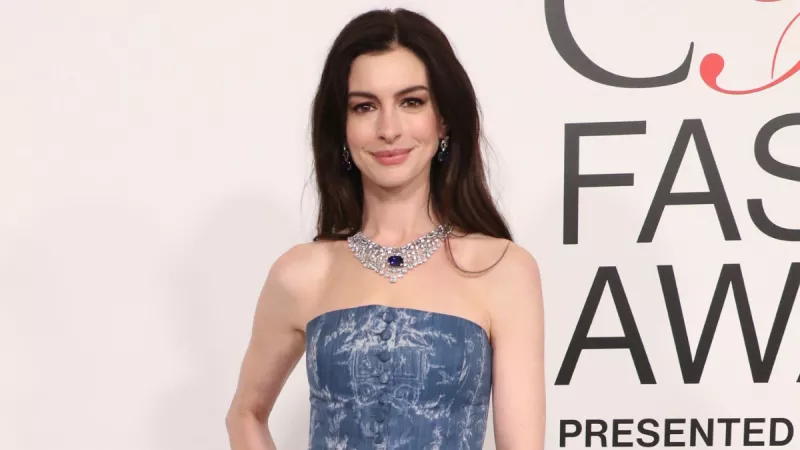 Todos los looks de las celebs en los CFDA Awards 2023.