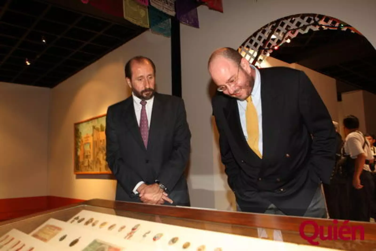 Walther Boelsterly, Sergio Vela