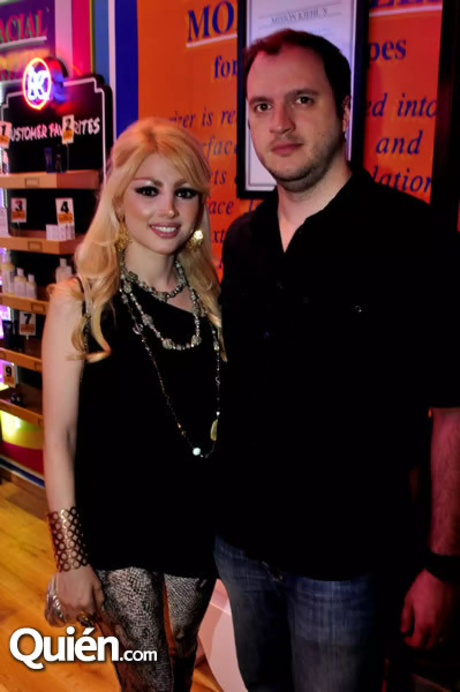 Mayela Treviño de Barragán y Daniel Barragán