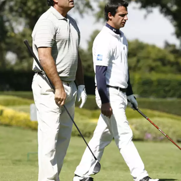 Eduardo Donelly,Santiago González