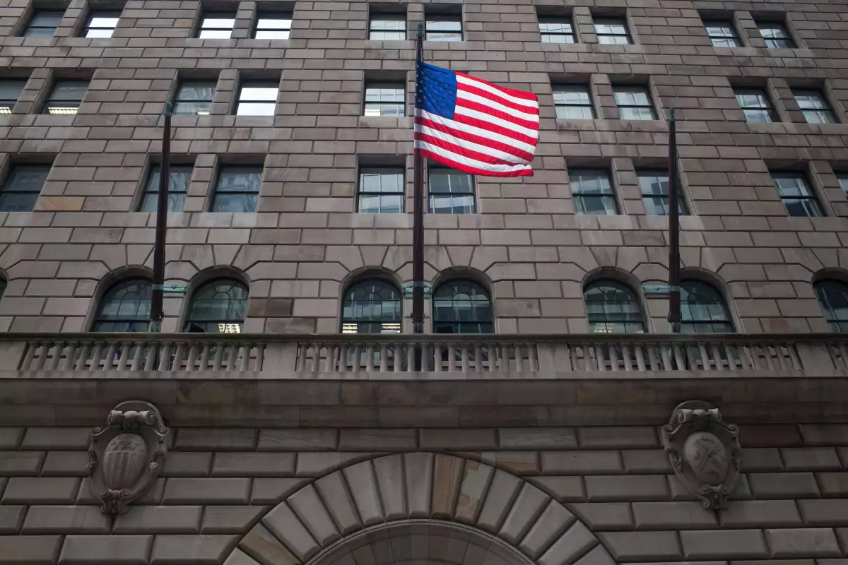 NY Fed boosts money market cash injection as banks' demand rises
