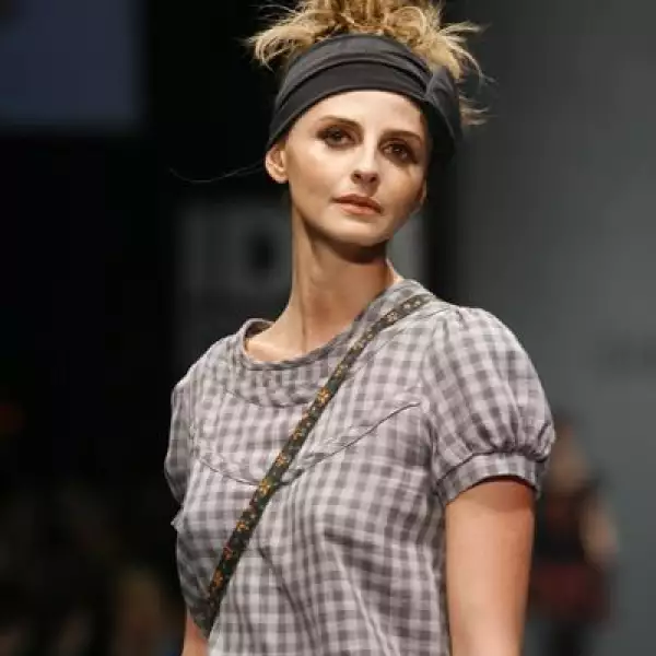 IDM Pasarela Joanna House