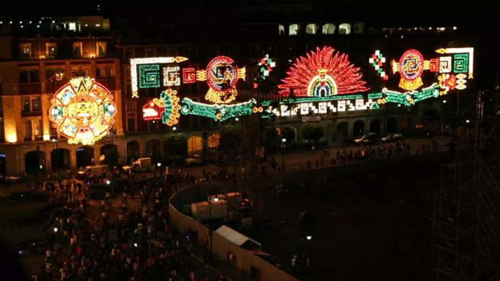 iluminación zocalo