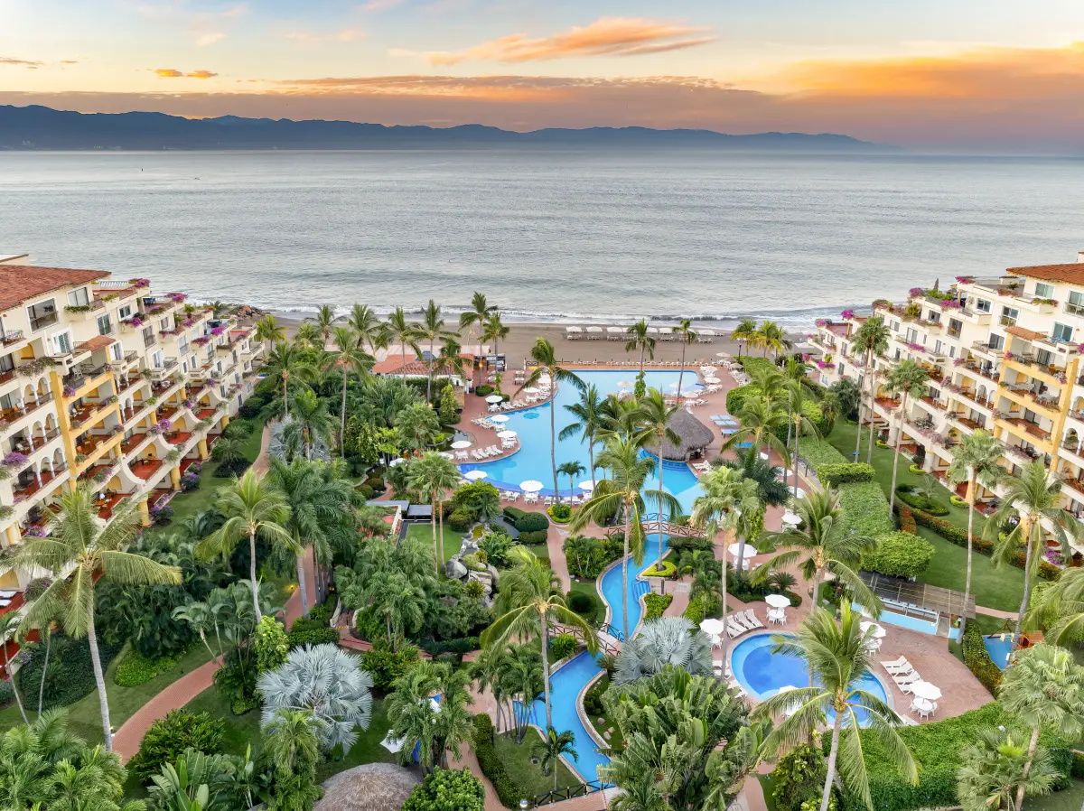 Hotel Velas Vallarta de Velas Resorts.