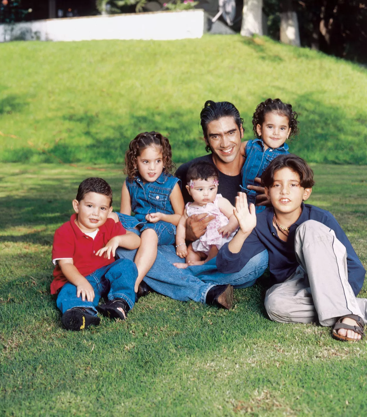 alejandro-fernandez-hijos.jpg