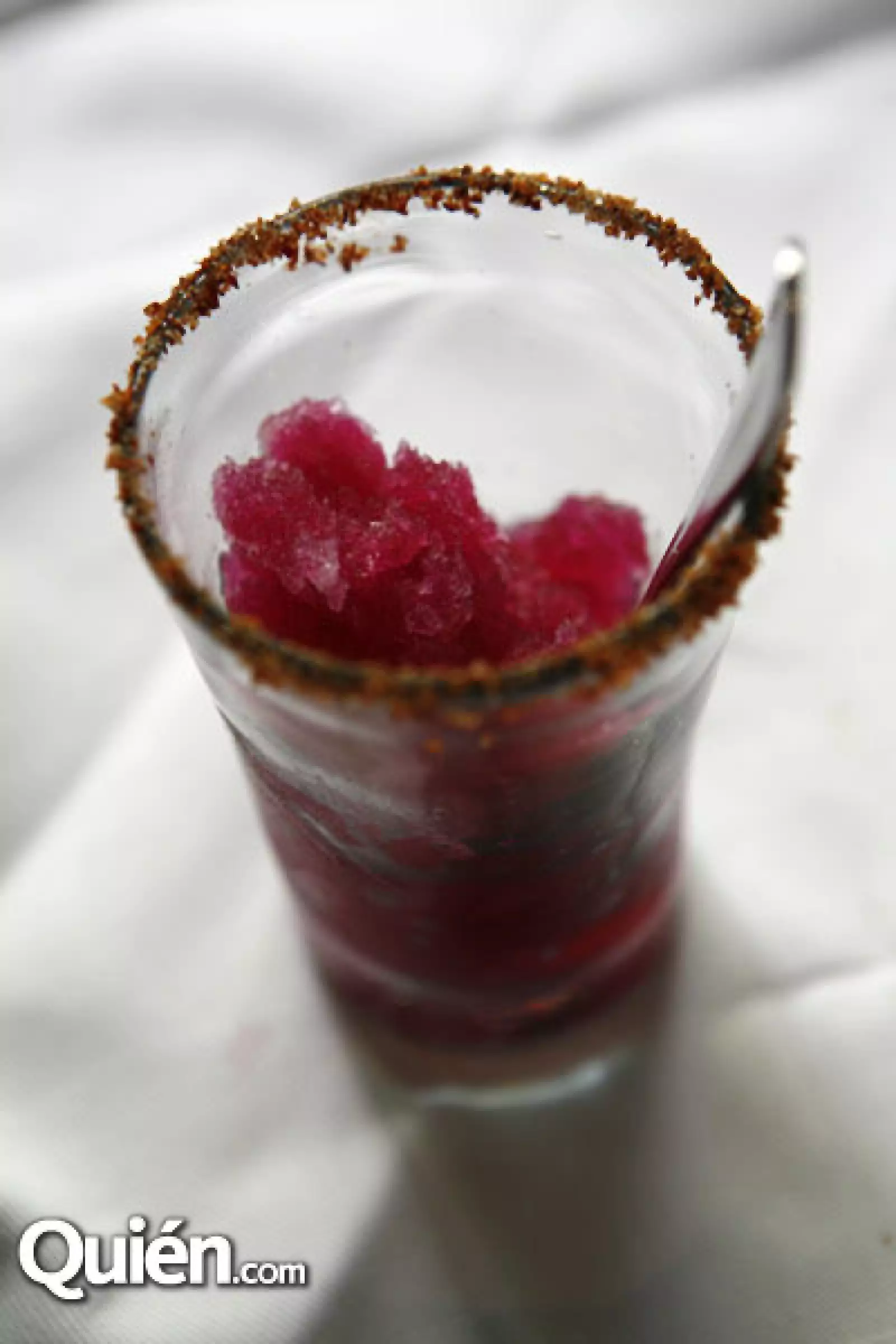 Granizado de tuna roja con tajín de Victor Palma, chef del Hotel Rosewood