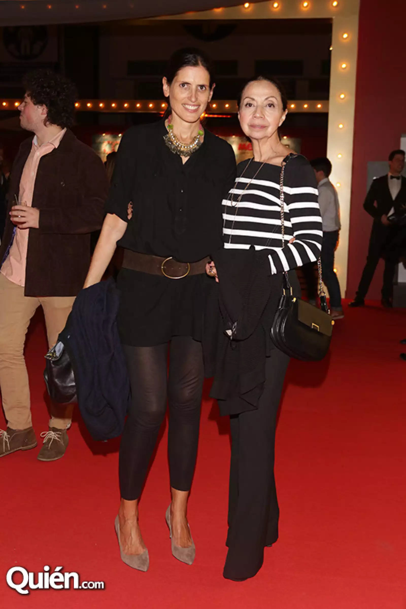 Elodie Weil,Laura Espitia