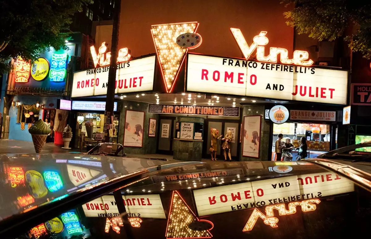 Hollywood Boulevard.jpg