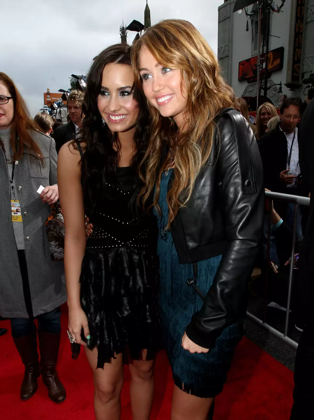 Premiere Of Walt Disney Pictures' "Hannah Montana The Movie" - Arrivals
