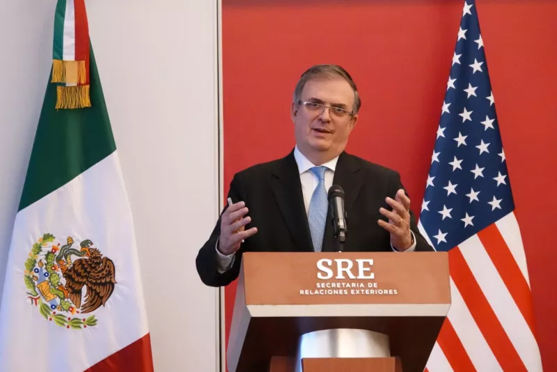 Ebrard-conferencia