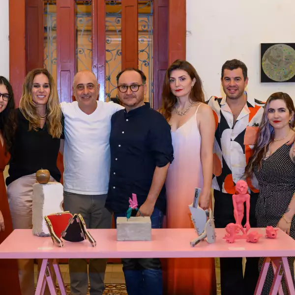 Malena López, Mónica Calderón, Ezequiel Farca, Darío Escobar, Rita Marimen, Rodrigo Peñafiel, Eloisa Arregui
