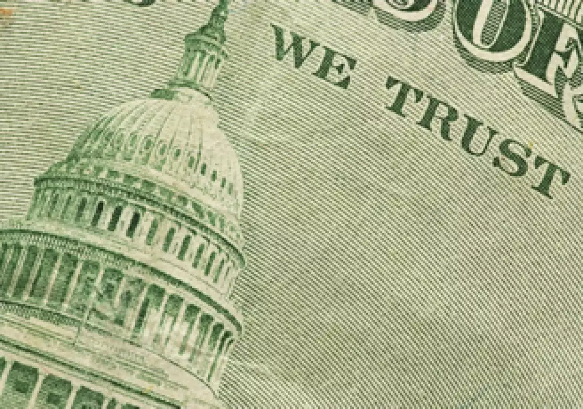 En ventanillas de bancos y casas de cambio, el peso operó en 11.68 por dólar a la compra y en 12.08 a la venta. (Foto: Photos to go)