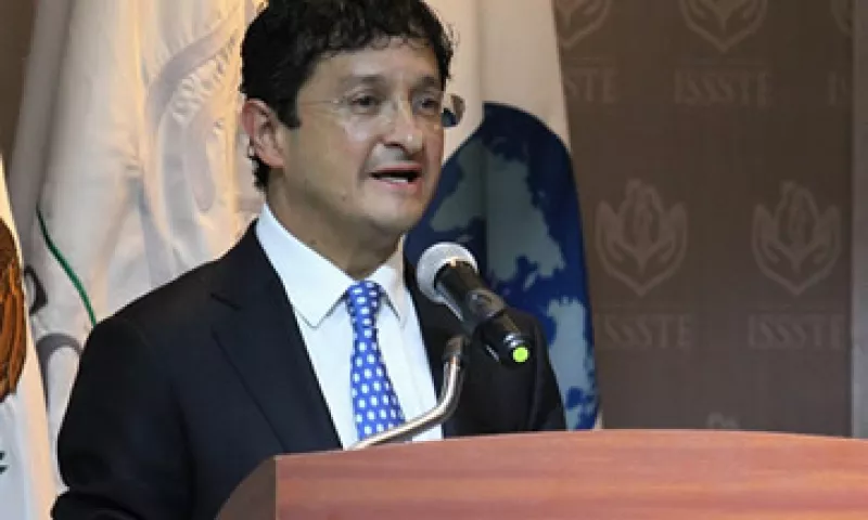 Virgilio Andrade informó la lista de los funcionarios que serán penados. (Foto: Notimex )
