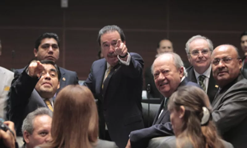 La discusión de los cuatro dictámenes en el Senado acabaría este lunes y esperarían las que manden los Diputados en materia fiscal. (Foto: Notimex)