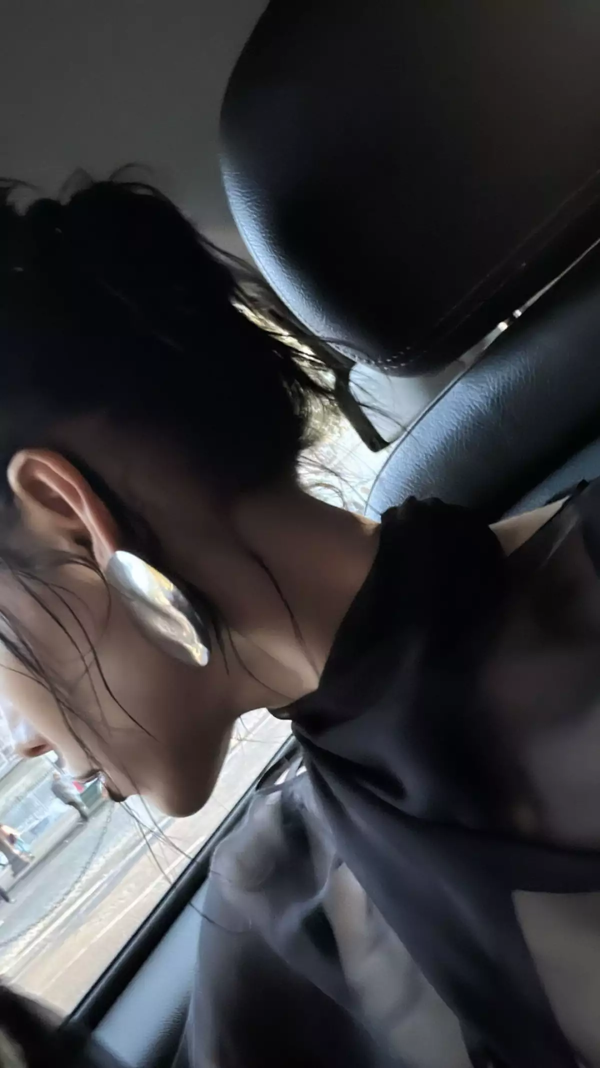 Danna Paola arrasa en Mugler.