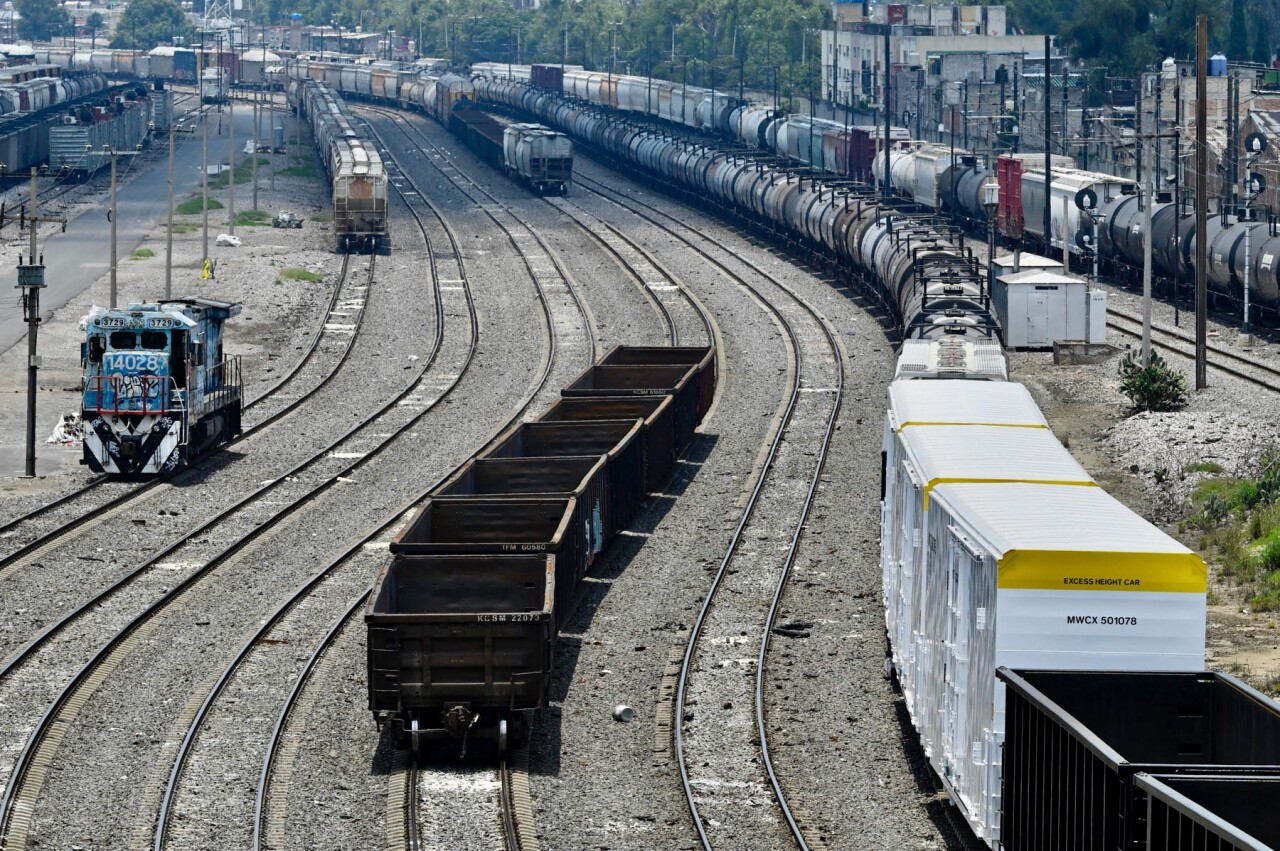 Tras los incidentes en el Interoceánico, la carga ferroviaria exige reglas para convivir con los trenes de pasajeros