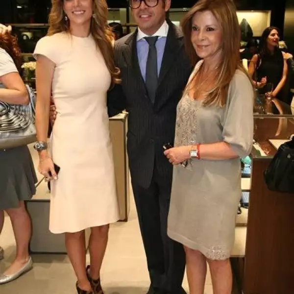 Sofía Aspe,Carlos Salcido,Ana de Iturbide