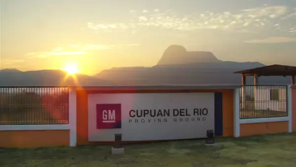 Pieza que formará parte de la exposición  “Vanguardia en Papel” de GM y que estará abierta al público desde el jueves 23 de septiembre en el Museo Nacional de Arte (Munal).