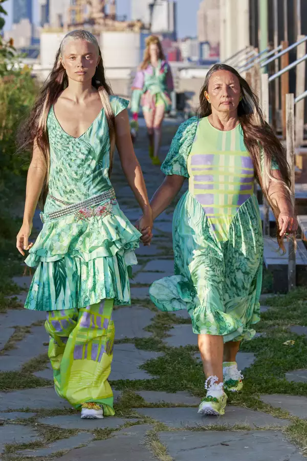 Collina Strada S22 020.jpg