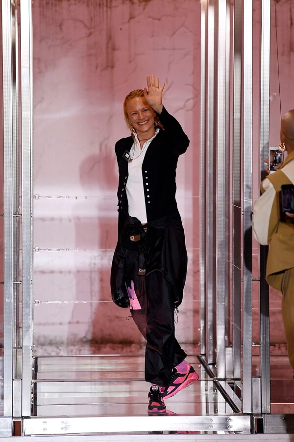 Off-White : Runway - Paris Fashion Week Womenswear Fall/Winter 2020/2021