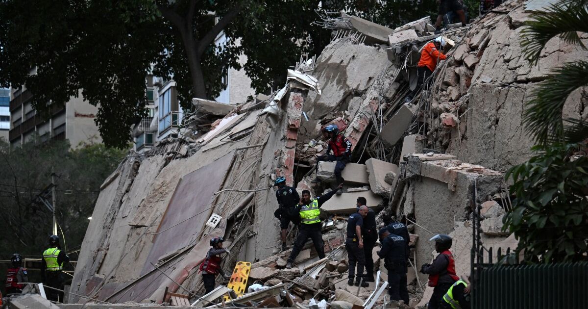 TERREMOTO DEVASTA CARACAS