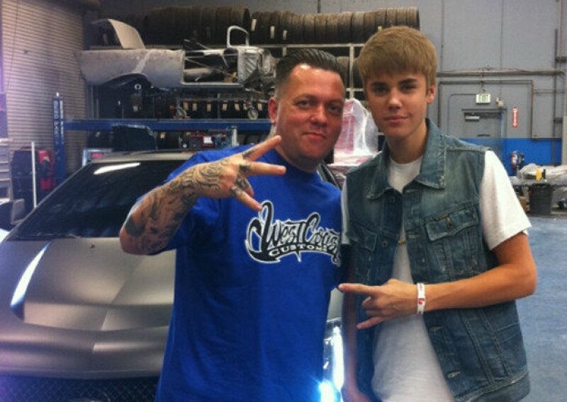 Desde que cumplió la mayoría de edad Justin comenzó a mostrar su pasión por los autos.