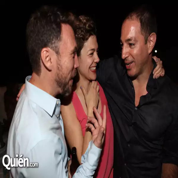 Leo Zimbrón, Cristina García y Gustavo Ángel