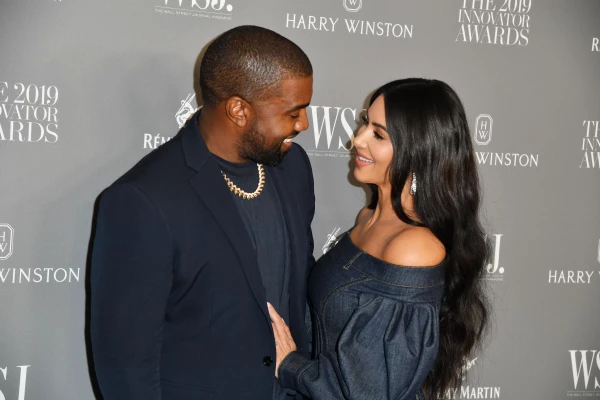 Kanye West y Kim Kardashian.