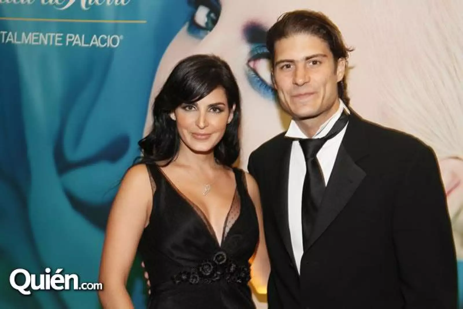 Ximena Herrera y Alex Sirvent