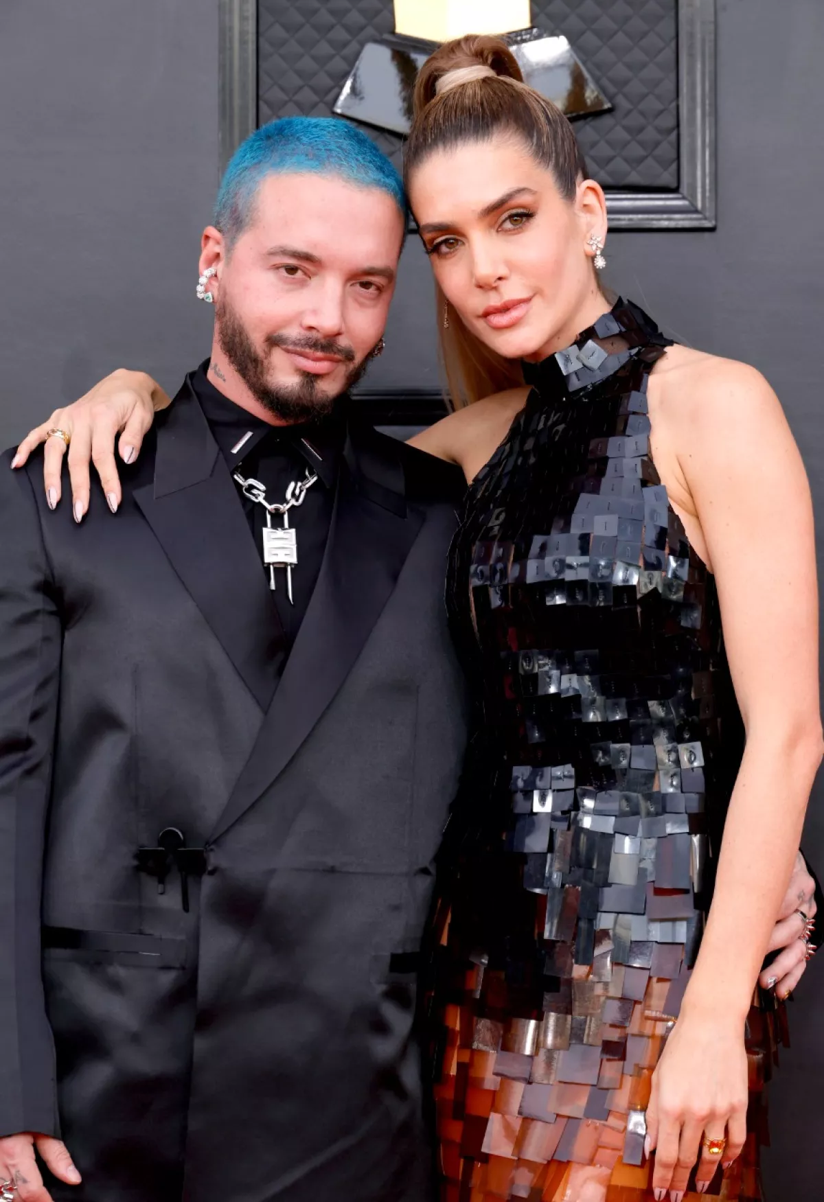 J Balvin y Valentina Ferrer