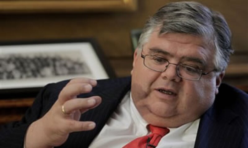 El titular de Banxico dijo que las economías deben tomar decisiones difíciles para paliar la desconfianza. (Foto: AP)