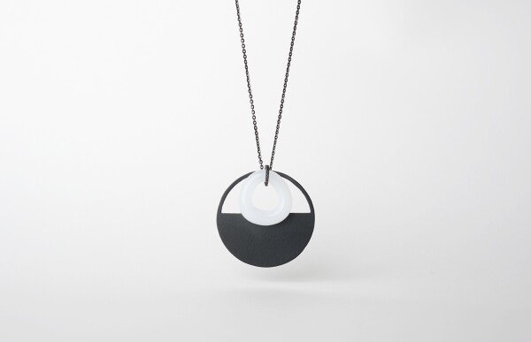 collar