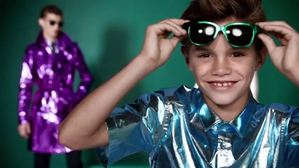 Romeo se estrenó en el mundo del modelaje con esta campaña.