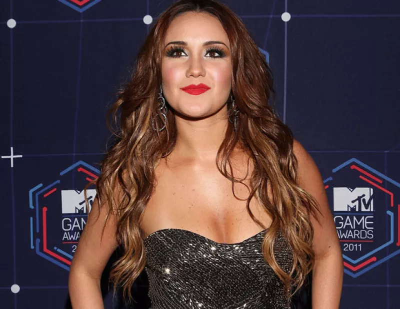 La actriz y cantante no pudo ocultar su felicidad por el estreno del largometraje, que desde hace meses circula por el circuito de festivales, logrando premios internacionales.