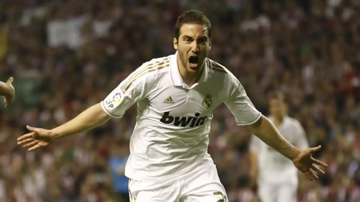 Gonzalo Higuain celebra un gol