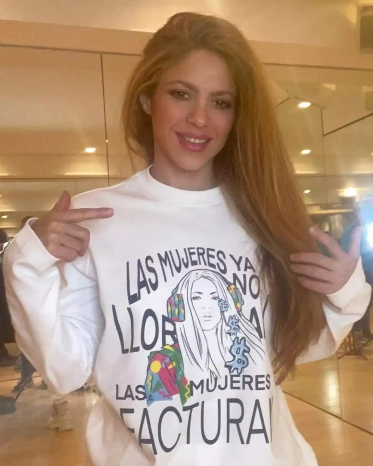 shakira-sudadera