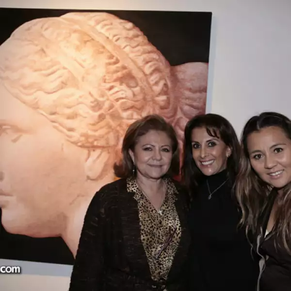 Yolanda Soto, Lucero Tabares y María Teresa Morales