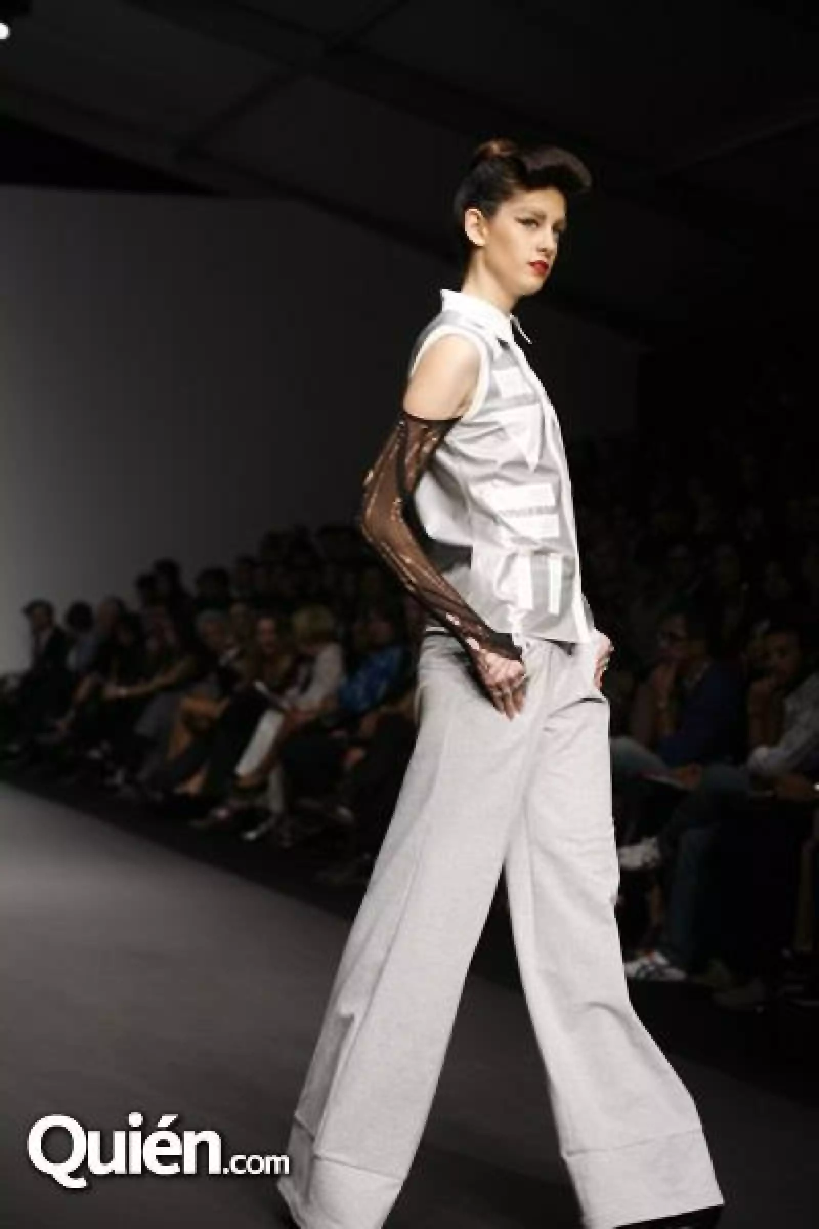 MBDF Pasarela Contempo Busca