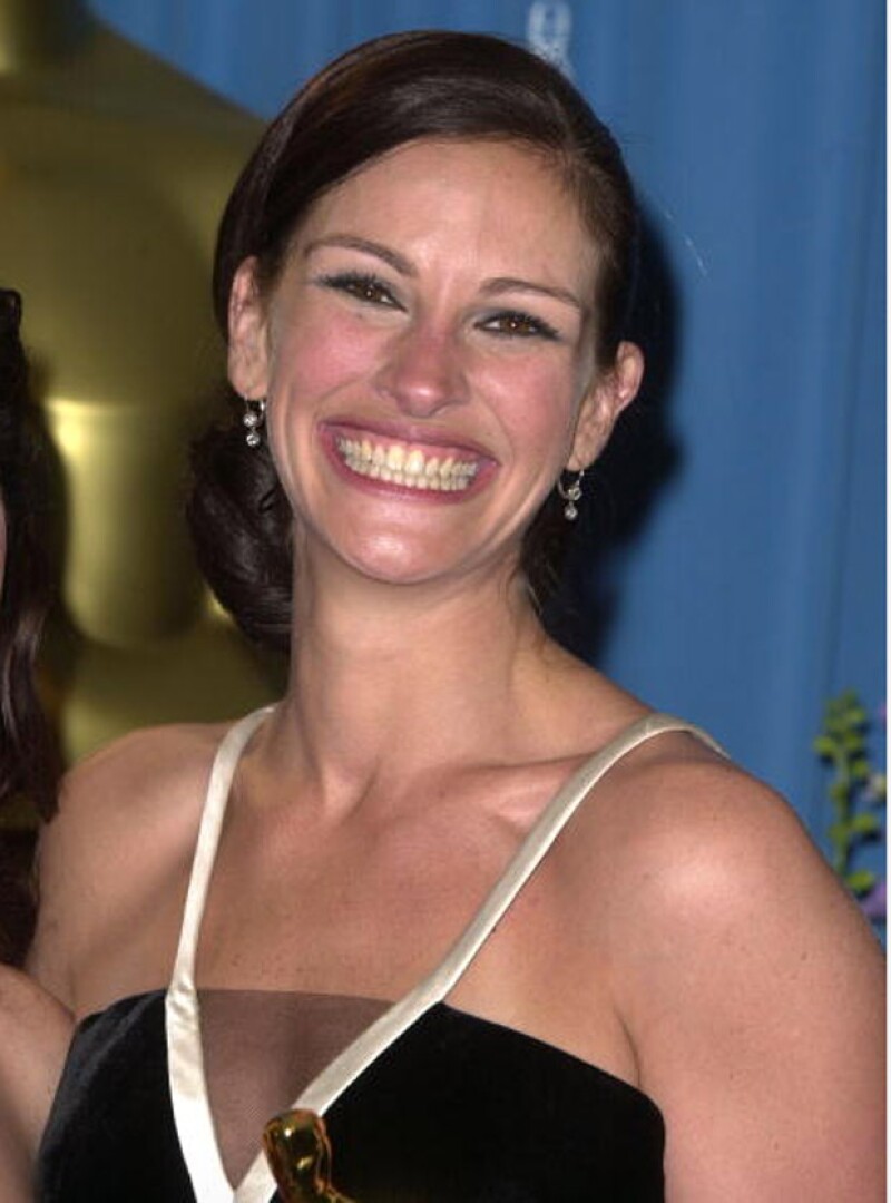 Julia Roberts sufrió u ataque de risa a la hora de ganar su Oscar