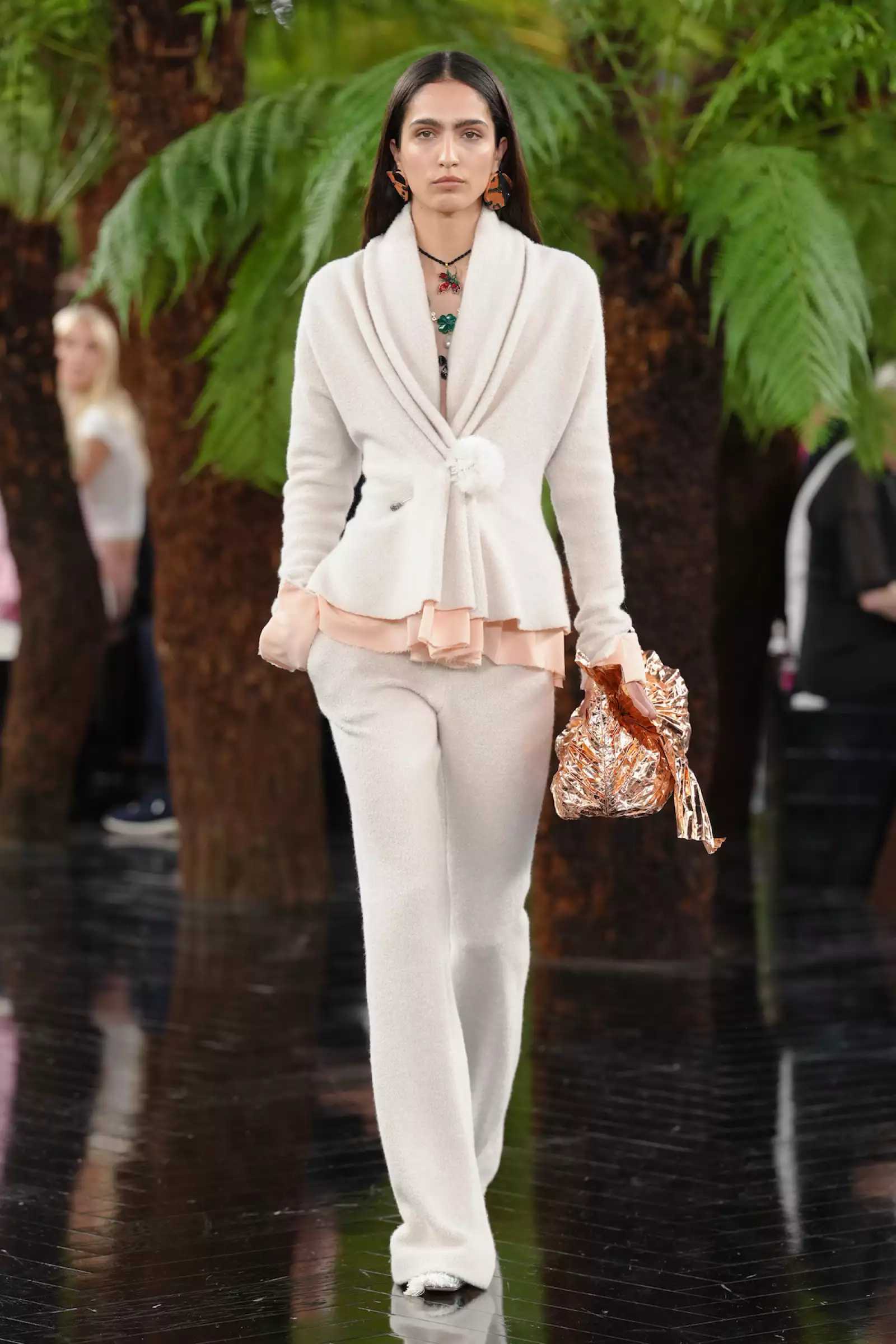 Christian Dior HC F26 028.jpg