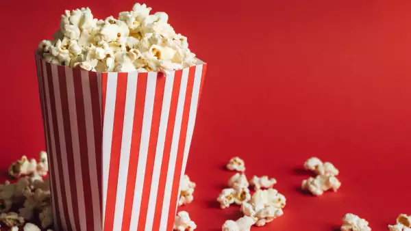 Striped box with popcorn