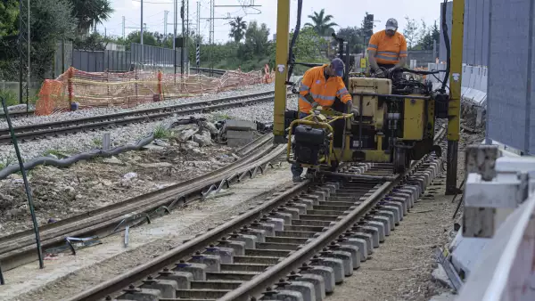 Así se reconstruyen los trenes de pasajeros en México: los retos que hay en vías 