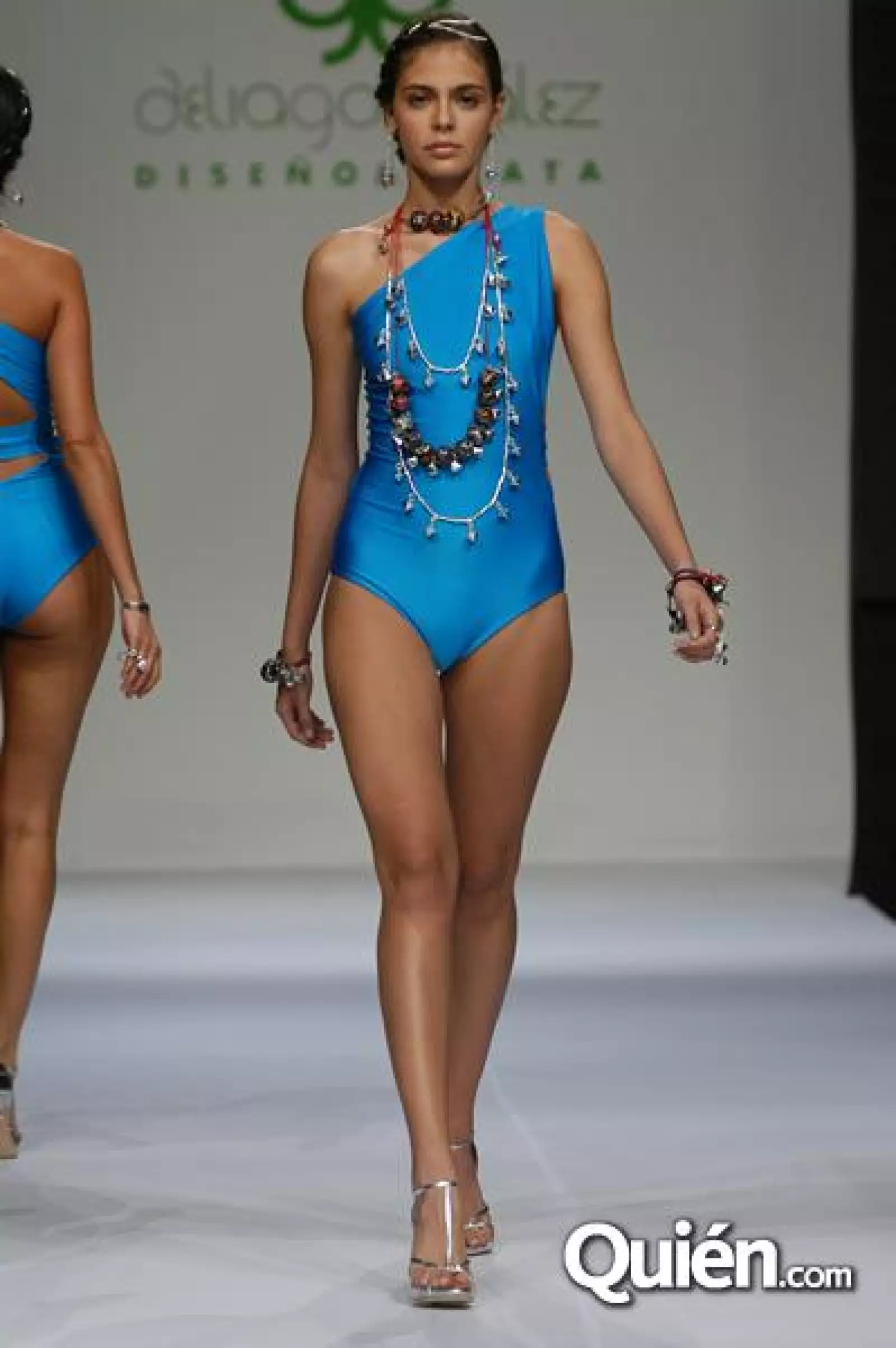 MBF Pasarela Delia González