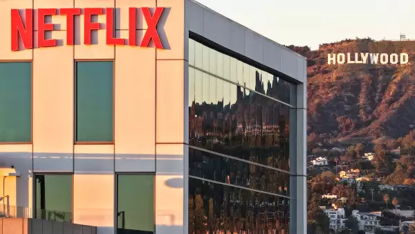 Netflix comprará Warner Bros por 82 mil 700 millones de dólares