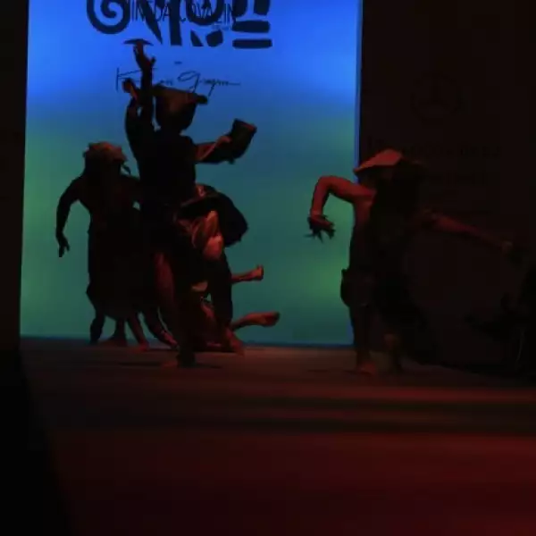 Pasarela Pineda Covalín